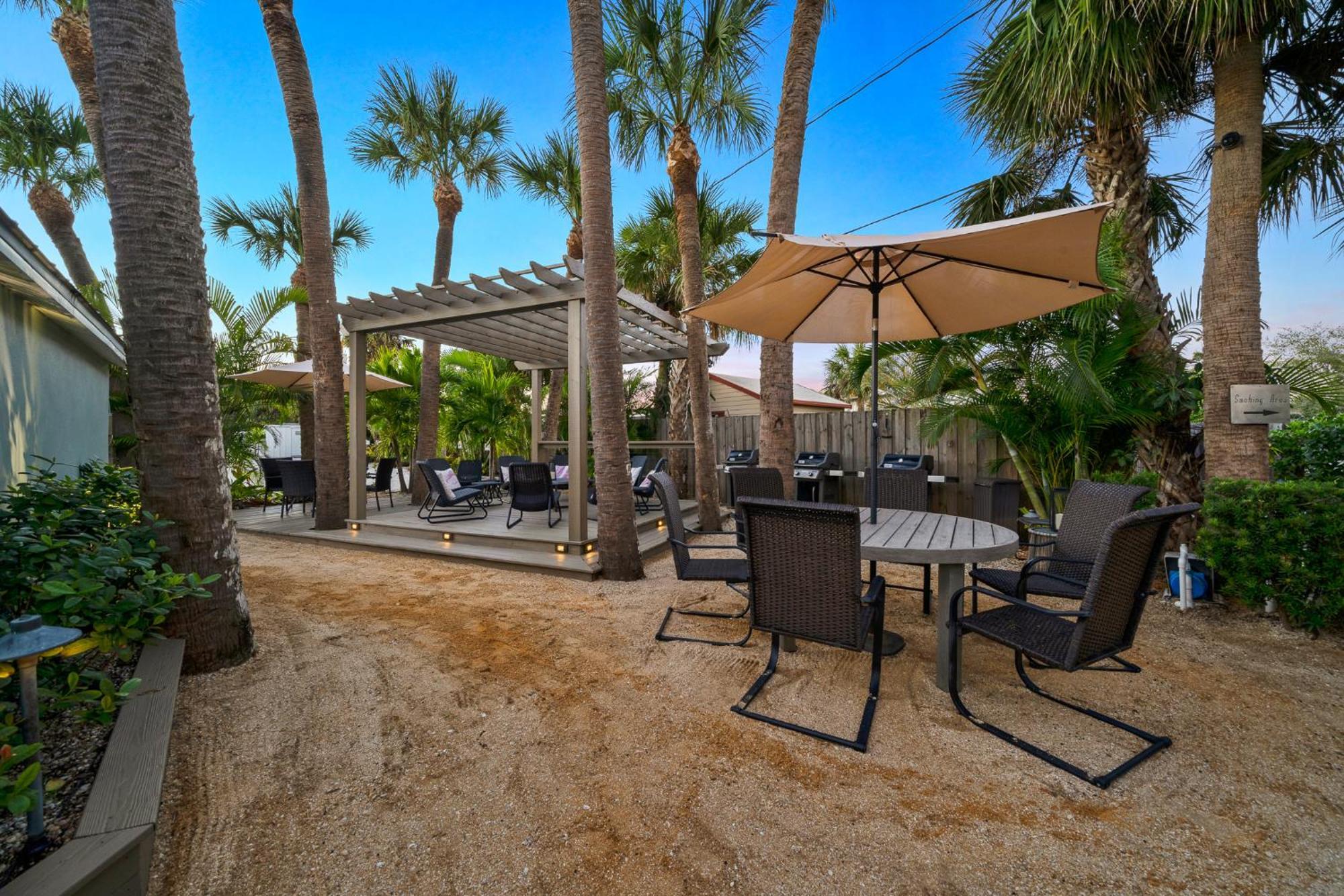 Boutique Vacation Rental Complex At Beach Коко-Біч Екстер'єр фото